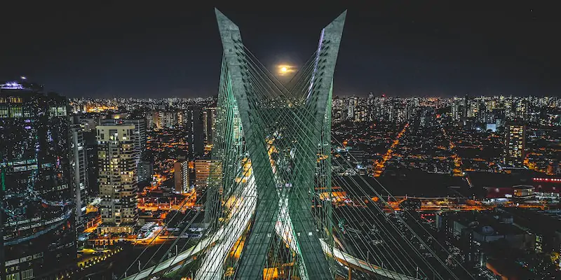 Descubra as cidades brasileiras que estão se destacando no turismo urbano em 2023